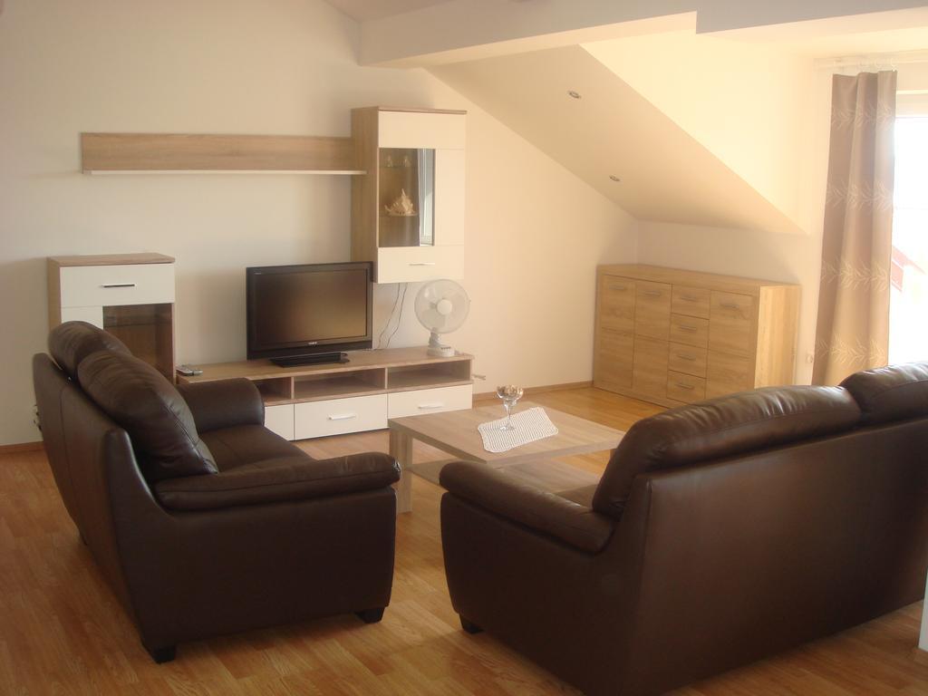 Apartments Jelicic Селце Екстериор снимка